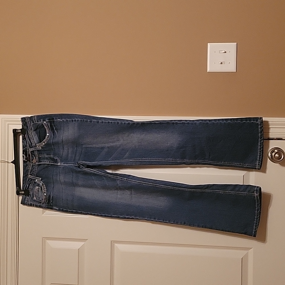 Earl Jeans